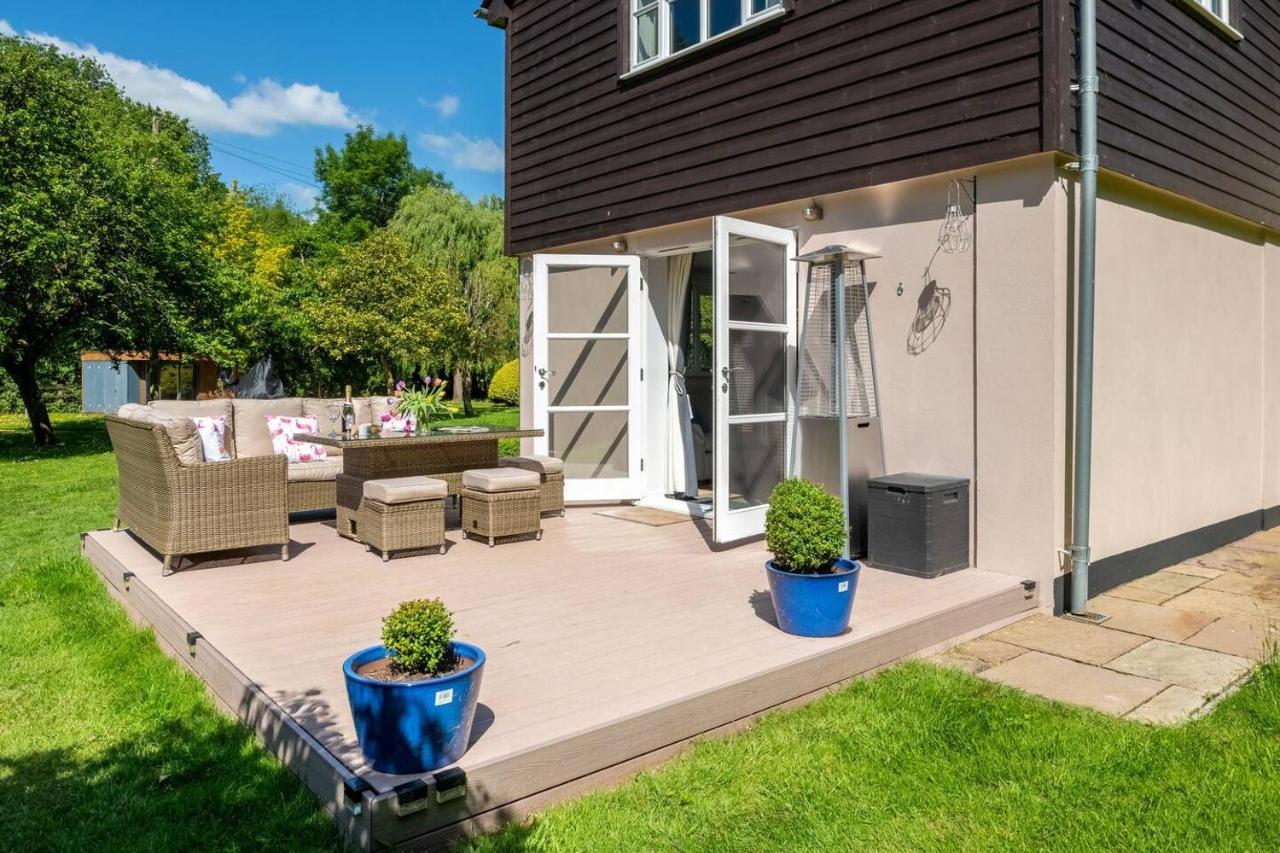 Osbornes Holiday House Near Exeter With Swimming Pool Exterior foto