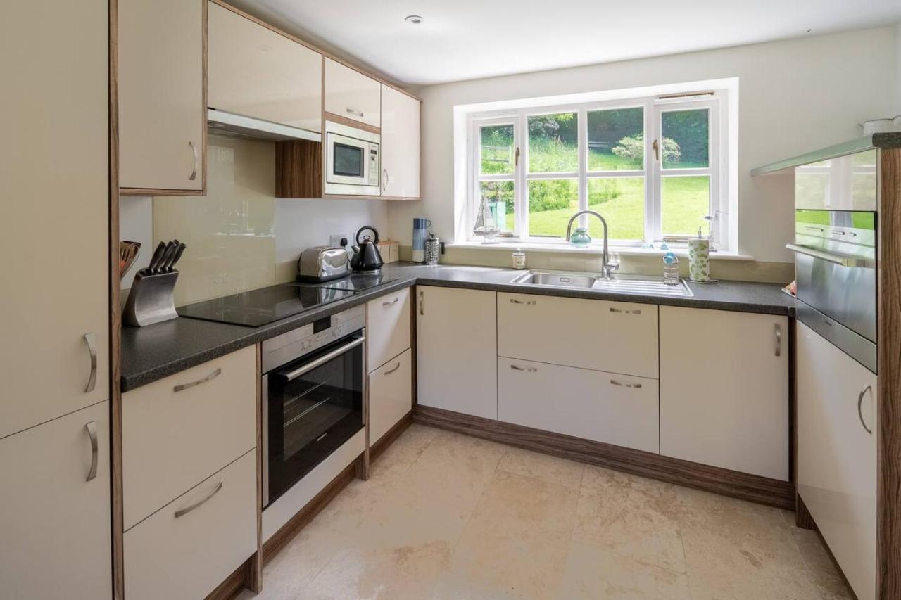 Osbornes Holiday House Near Exeter With Swimming Pool Exterior foto