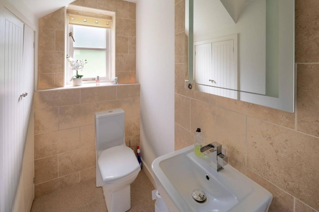 Osbornes Holiday House Near Exeter With Swimming Pool Exterior foto